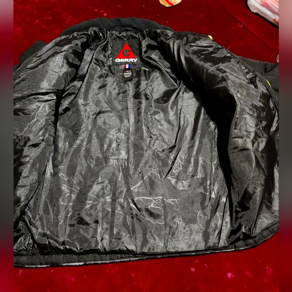 GERRY - BOYS BLACK CAMO PUFFER JACKET - Picture 6 of 8